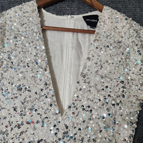 Retrofête Sequin Plunge Neckline Jumpsuit Size S - Picture 4 of 16